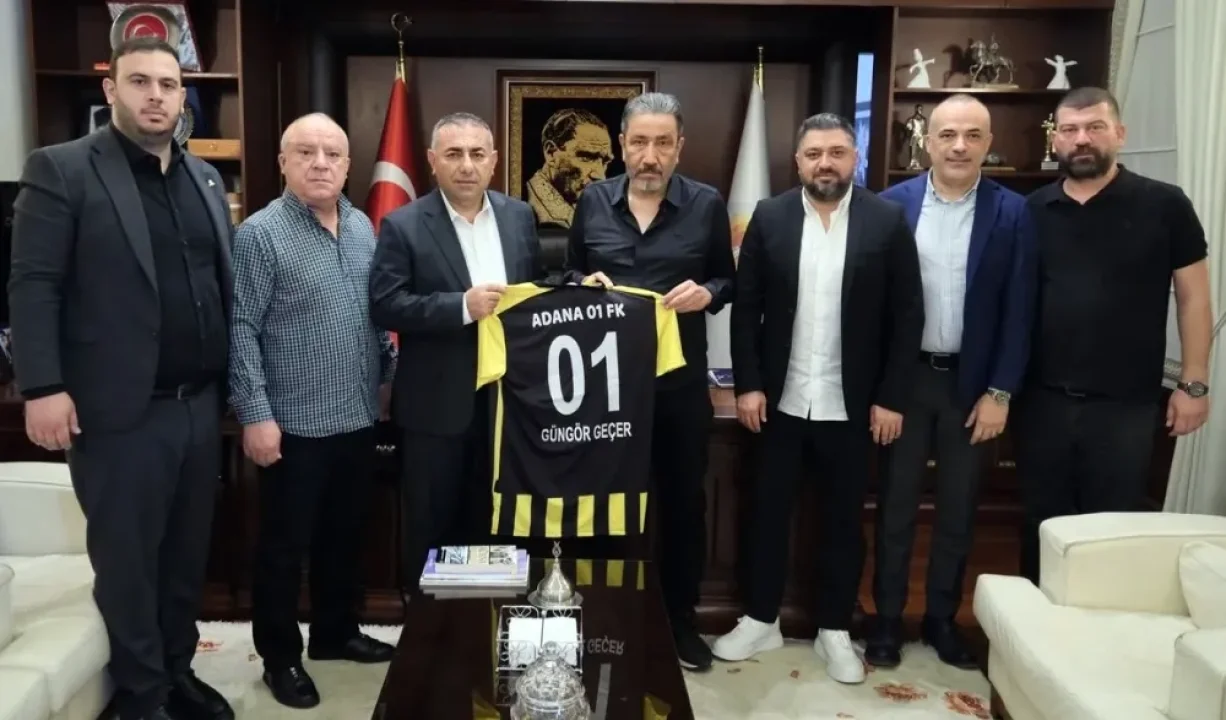 Adana 01 FK’dan Başkan Güngör Geçer’e Nezaket Ziyareti
