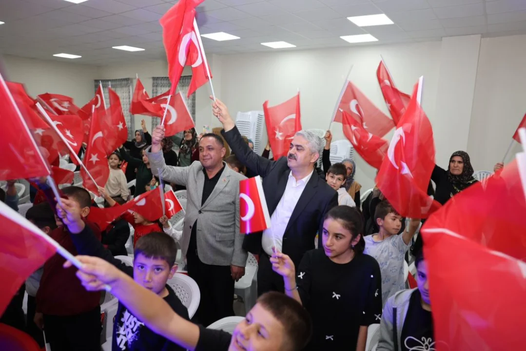 Pozantı’da Cumhuriyet Coşkusu: 5. Çocuk Oyunları Şenliği Renkli Görüntülere Sahne Oldu