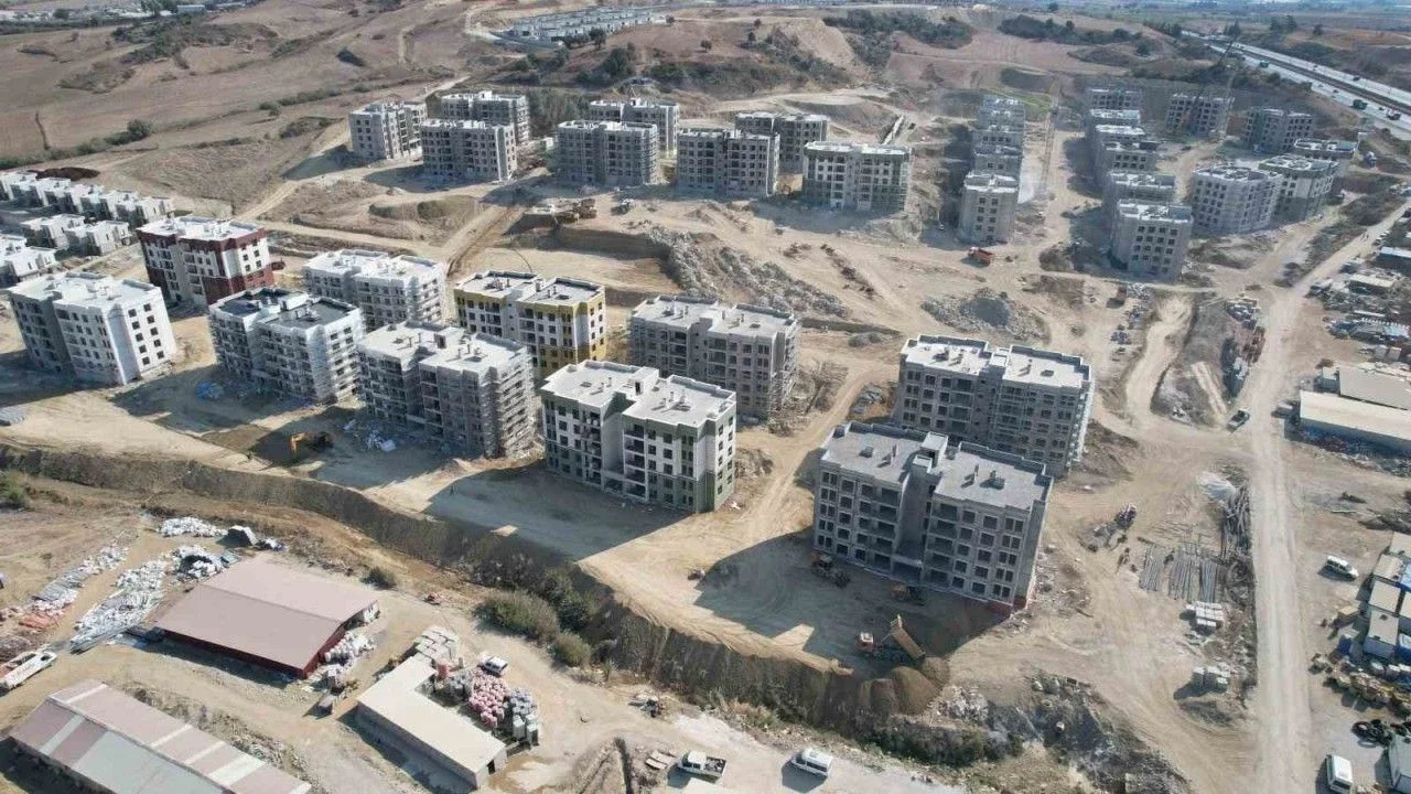 Murat Kurum’dan Konut Projesi Açıklaması: “300 Sektörde Dev Ekonomik Hareketlilik”