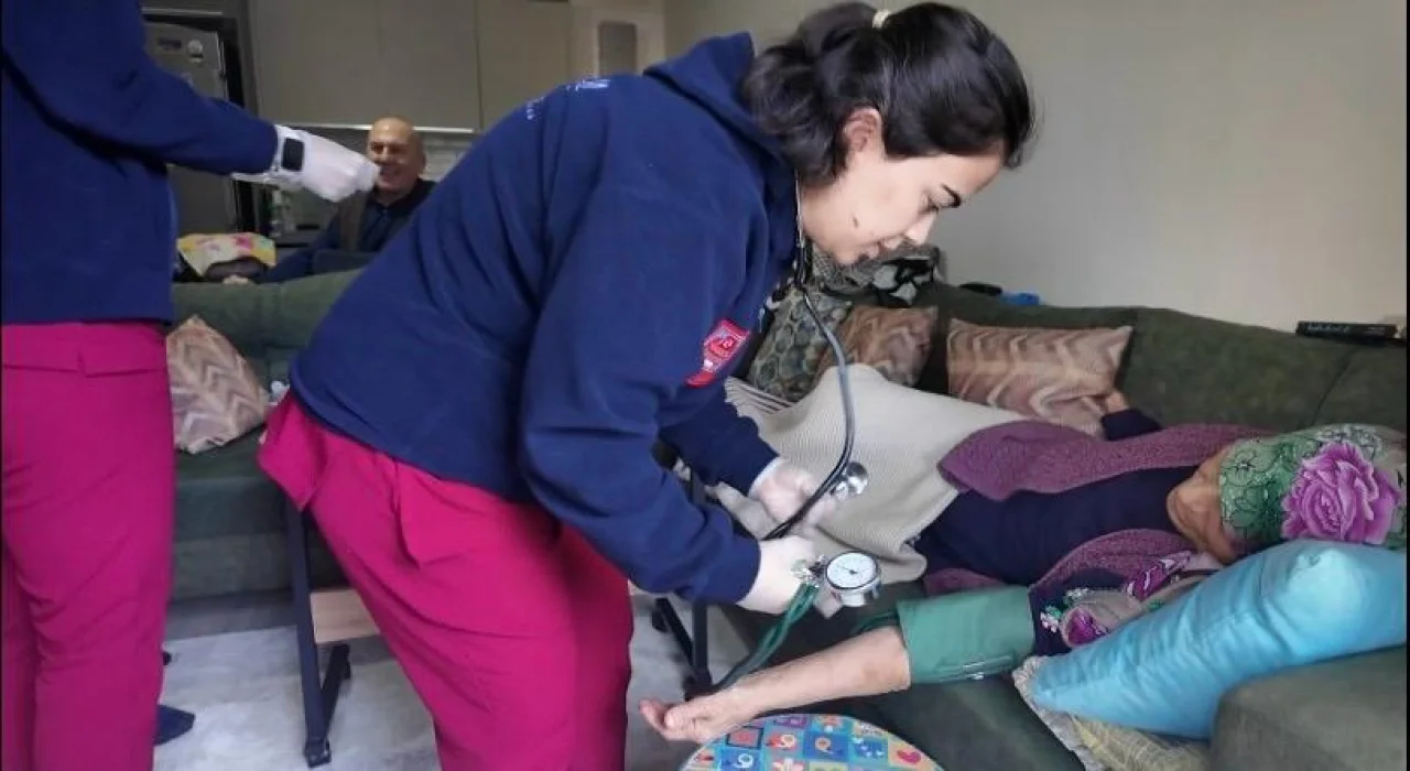 Başkan Uludağ: “Sağlık, İnsanların Kendi Evinde Yanında Olmaktır”