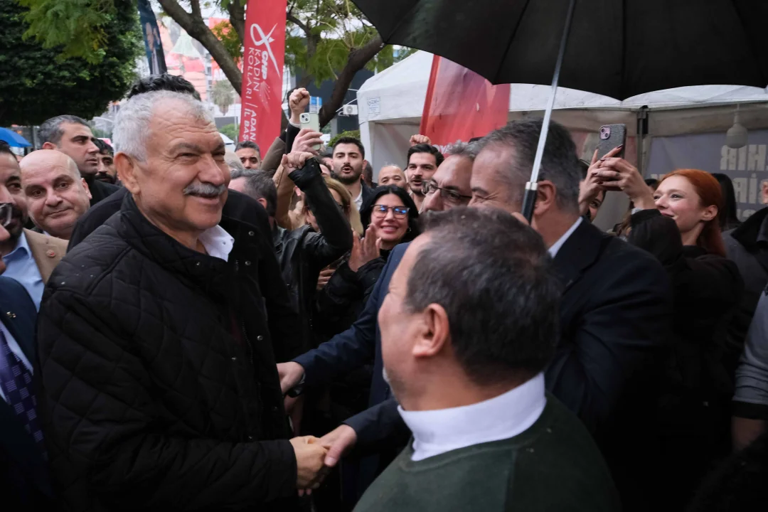 Adalet Çadırı’nda Coşkulu Karşılama: Zeydan Karalar Adana’da