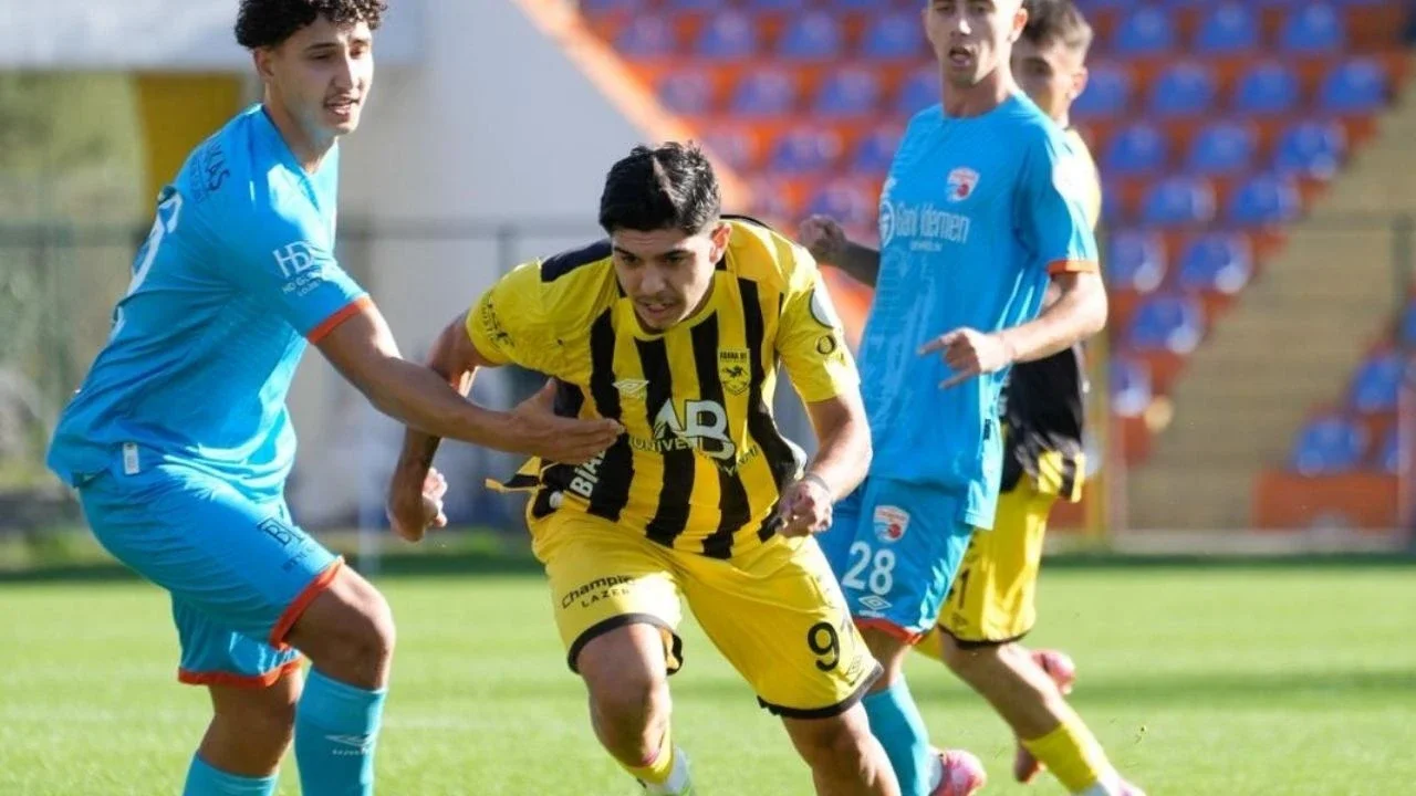 Adana 01 Futbol Kulübü Beykoz Engelini 3 Golle Geçti