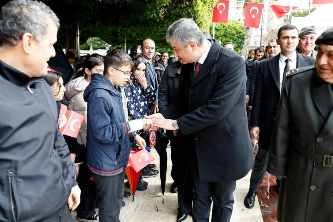 Gazi’nin Adana’ya İlk Adımı: 103 Yıl Önceki Heyecan Yeniden Yaşandı