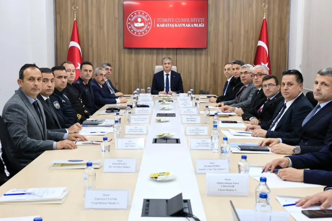 Vali Yavuz’dan Karataşlı Hemşehrilerine Teşekkür: “Birlikte Daha Bereketli Bir Geleceğe”