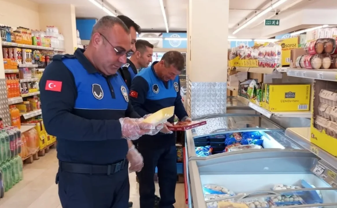 Erdinç Altıok Sahaya İndi: 