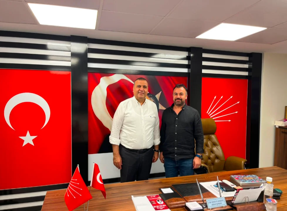 Pamuk Medya Yônetim Kurulu Başkanı Hasan Pamuk, CHP İl  Başkanı Orhan Bayram'ı ziyaret etti... 