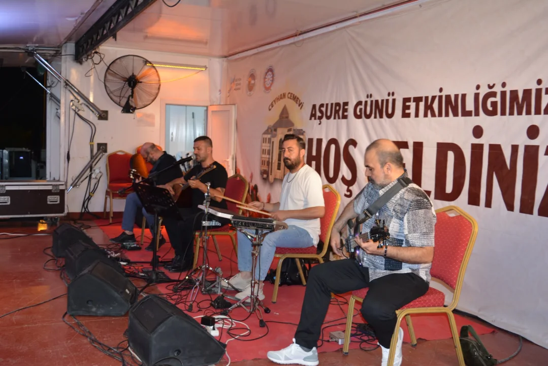 Muharrem Ayı Bereketini Birlikte Paylaştılar: Ceyhan’da Duygu Dolu Aşure Programı