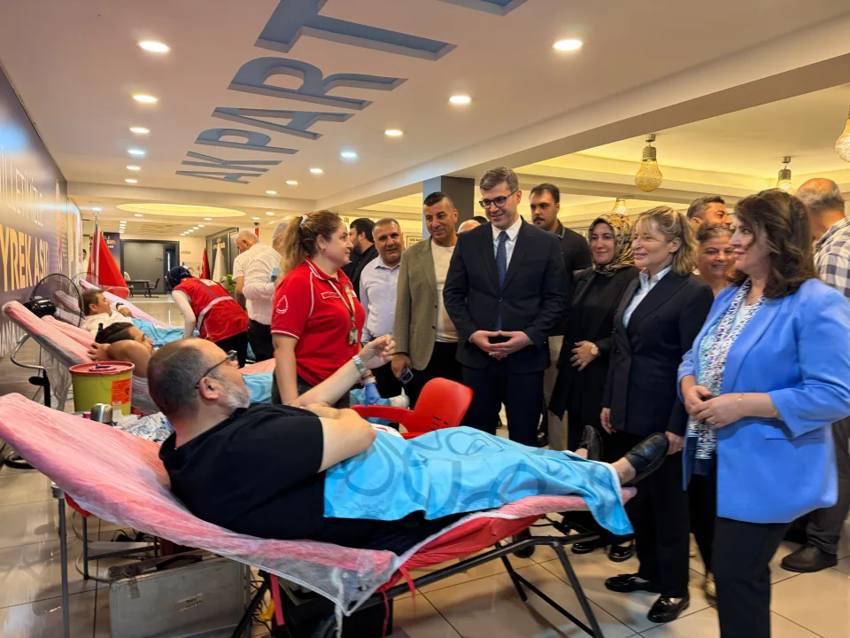 AK Parti Adana’da 