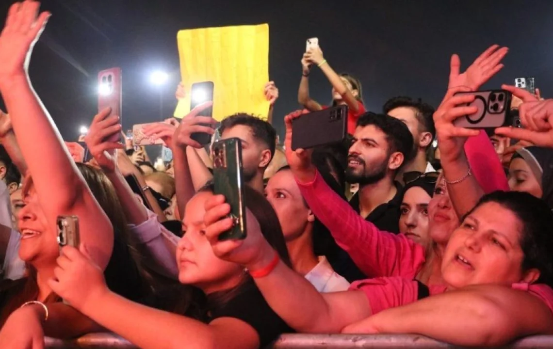 10. Uluslararası Adana Lezzet Festivali Kıraç Konseriyle Sona Erdi