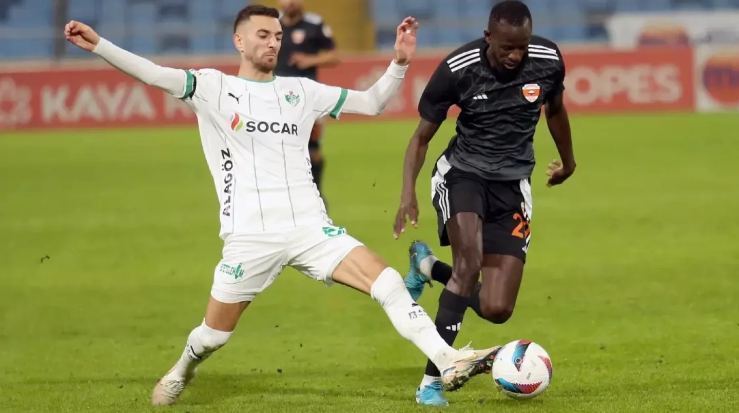 Adanaspor ve Iğdır FK Berabere Kaldı: 0-0