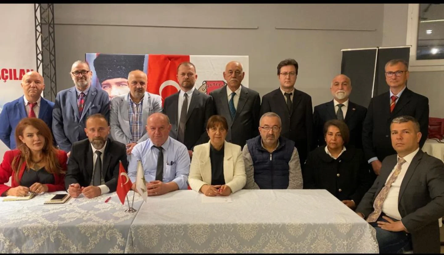 Esendemir, “Basın özgürlüğü demokratik toplumun temelidir”