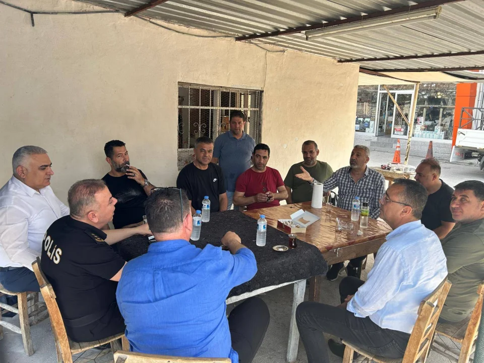 Ceyhan Emniyet Müdürü Oğuz Şahin’den Esnafa Anlamlı Ziyaret