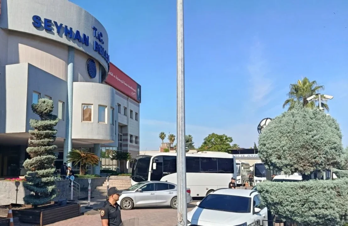 Adana’da Belediyelere Operasyon: Başkanlara Gözaltı Kararı