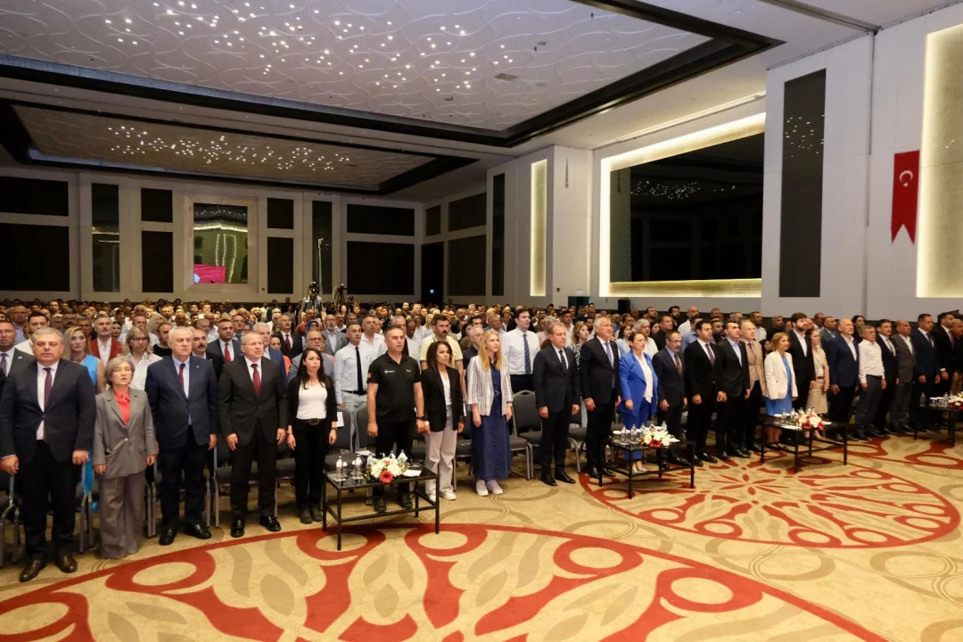 Başkan Zeydan Karalar, “Madem ki su kaynaklarını artıramıyoruz, mevcut suyu doğru kullanıp, israfı önlemeliyiz.”