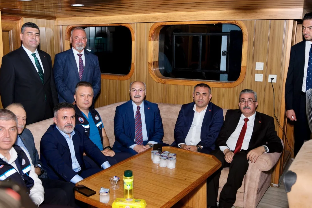 Güngör Geçer, “Balıkçı kardeşlerimize bol kazançlı, kazasız bir sezon diliyorum”